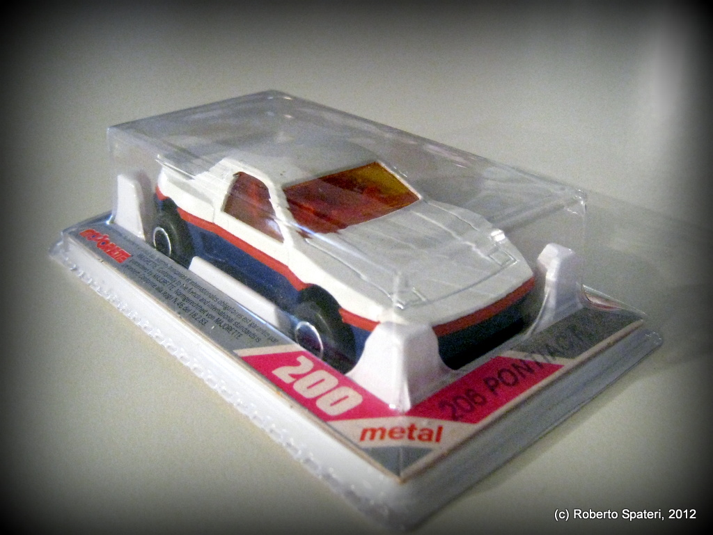 Majorette Pontiac Fiero (n.206)